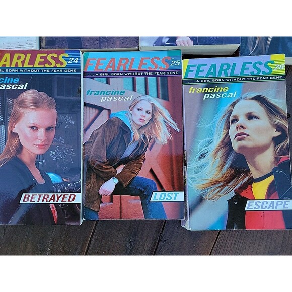 Lot 16 FEARLESS Books By Francine Pascal Paperbacks Young Adult Lost Books - Picture 7 of 10